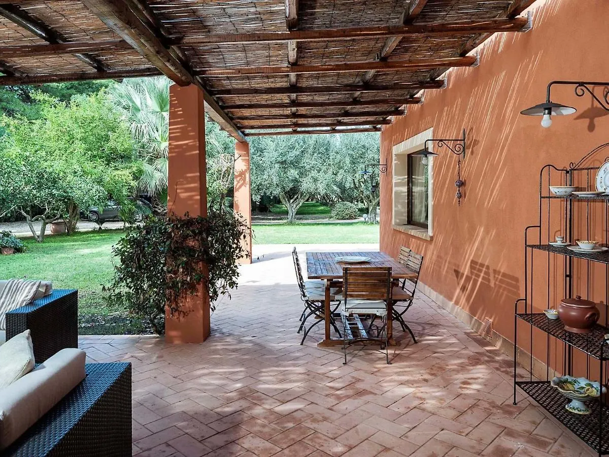 Belvilla By Oyo Villa Arangea Dieci Marsala